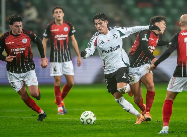 StrefaPilki -1973.jpg