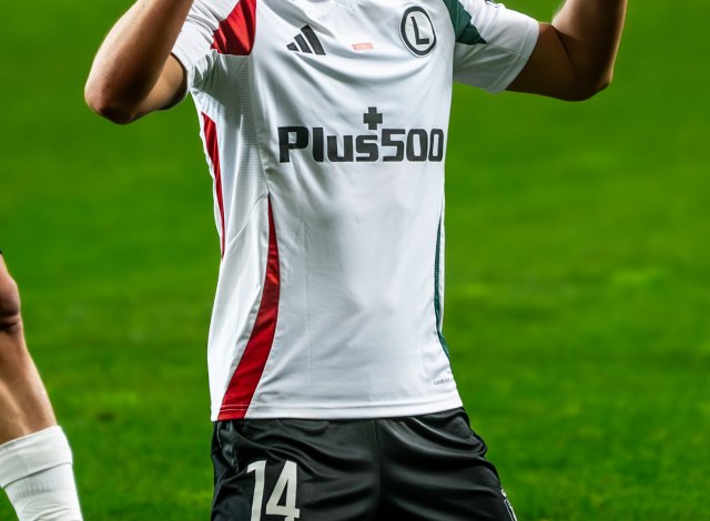 StrefaPilki -1981.jpg