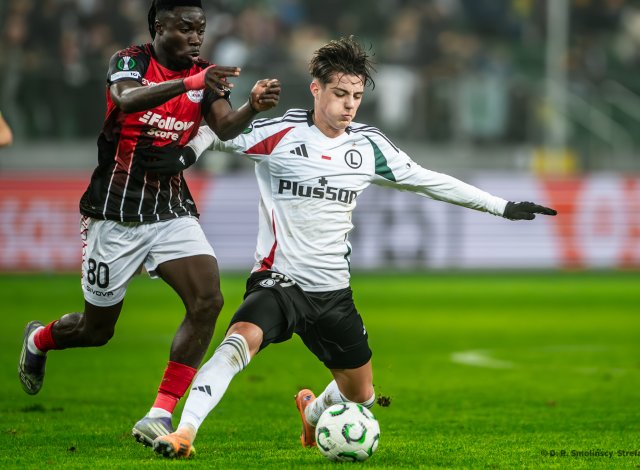 StrefaPilki -1956.jpg