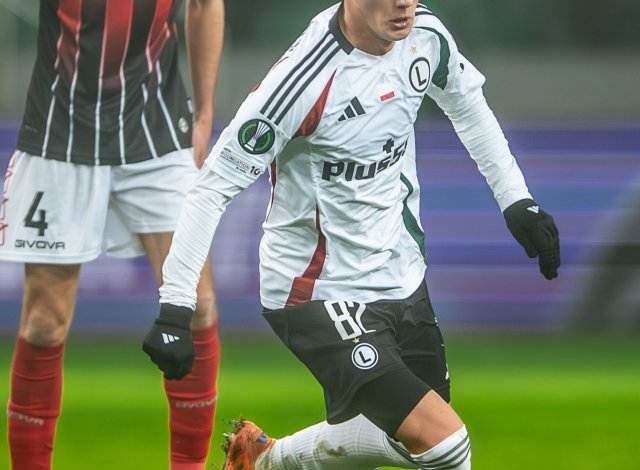 StrefaPilki -1974.jpg